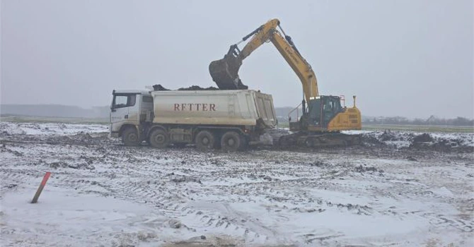 Autostrada Bucureștiului A0: Constructorul lotului 1 Nord a montat anul acesta grinzi la pasajul peste calea ferată București – Pitești