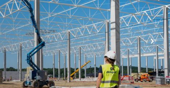 România, magnet pentru polonezi: încă un constructor intră pe piața locală. A semnat deja contractul pentru primul proiect