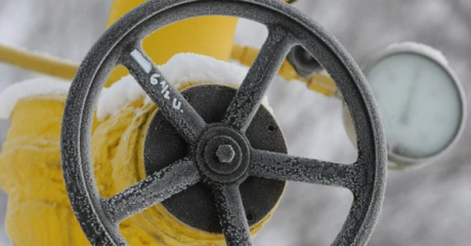 Frigul creşte cotațiile gazelor în SUA şi Europa