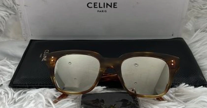 Gigantul Louis Vuitton a fost amendat în România. Ce a găsit Consiliul Concurenței