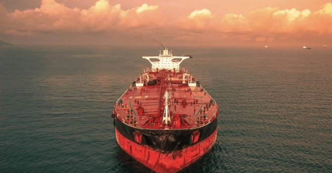 Rusia trimite un submarin pentru a escorta un petrolier pe care SUA încearcă să-l confişte în Venezuela