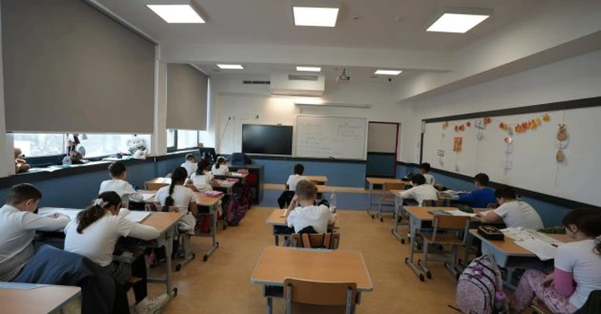 Primăria Sector 3 nu mai are bani. 9.500 de elevi nu mai primesc masa de prânz în programul Școala după școală