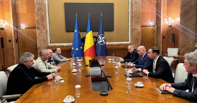 Bogdan Ivan: Am propus astăzi în ședința de Guvern menținerea tichetelor de masă pentru angajații CE Oltenia