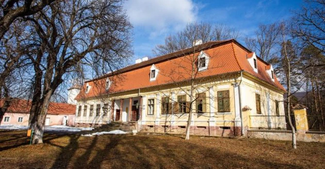 Castelul Miko din Olteni, județul Covasna, va găzdui Muzeul Ecvestru Secuiesc, urmând să fie deschis în septembrie. Palatul urmează să fie integrat în Ruta curiilor din Transilvania