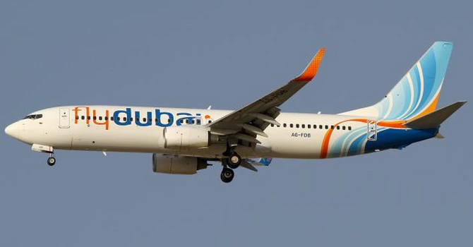 Un avion FlyDubai care a decolat azi din București cu destinația Dubai a aterizat la Buraidah, în Arabia Saudită