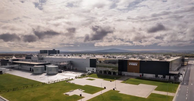 Nokian Tyres din România a obținut certificarea LEED Gold, devenind prima unitate de producție de anvelope din lume care atinge acest standard 