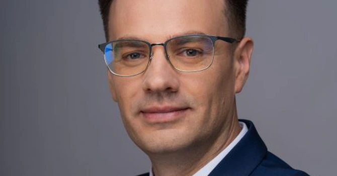 Daune de milioane de euro și riscuri tot mai complexe: cum se schimbă asigurările pentru companii în România