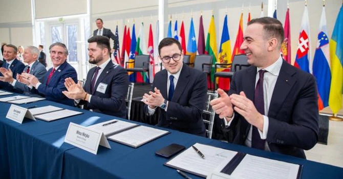 Coridorul Vertical ar putea aduce un profit suplimentar 250 mil. euro anual pentru companiile românești – Bogdan Ivan