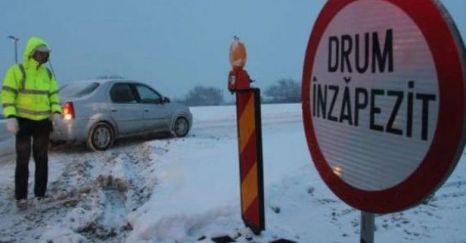 Acces restricţionat pe podul peste Dunăre de la Brăila. Circulaţia închisă pe DN 2S şi DN 22J