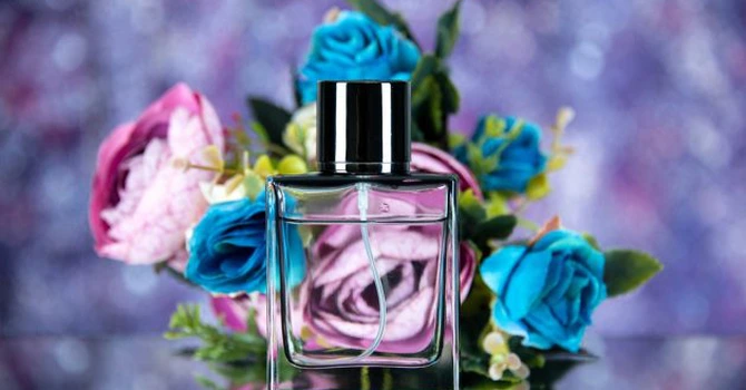 Parfumuri intense pe piața din România și creșterea cererii pentru formulele concentrate