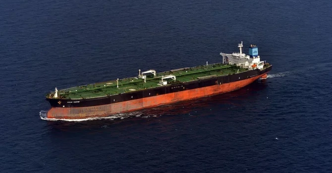 Rusia şi Iran se bat în oferte la petrol „ieftin” pentru China