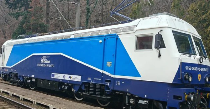FOTO RELOC Craiova a livrat CFR Călători încă o locomotivă modernizată prin PNRR