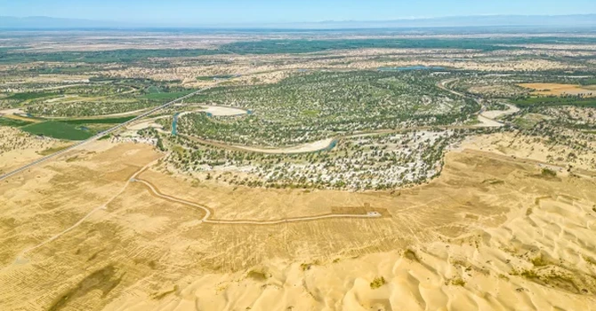 Transformarea uimitoare a unui vid biologic într-o oază care a devenit un rezervor de CO2 – Cum arată acum deşertul Taklamakan din China