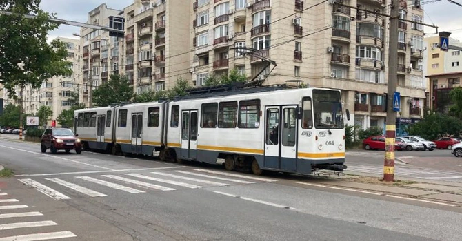 Două linii de tramvai din București vor fi suspendate de luni, pentru lucrări. Ce alte modificări intervin