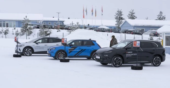 Aumovio a prezentat „sistemele de frânare ale viitorului” în mijlocul zăpezilor din nordul Europei