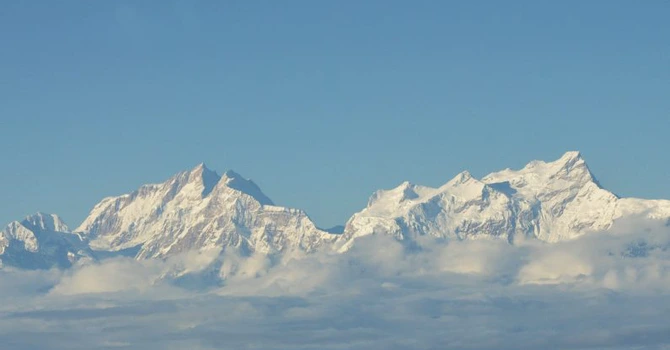 Rata de topire a ghețarilor din Himalaya s-a dublat începând din anii 2000, în urma încălzirii globale – studiu