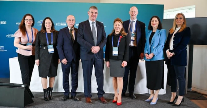 BEI va consilia BID pentru investițiile în modernizarea și extinderea rețelelor de apă din România