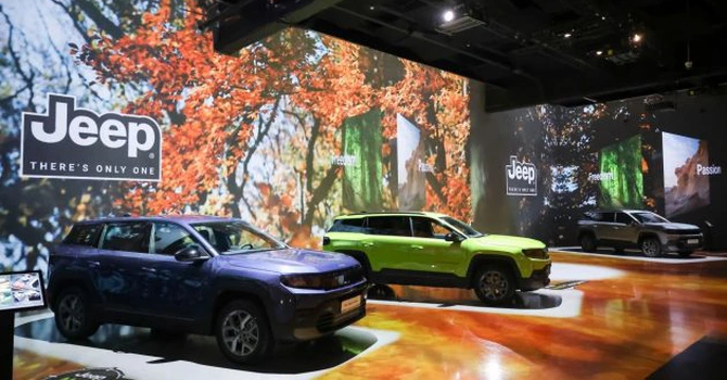 Jeep Compass a fost îmbunătățit și relansat pe piață în variante hibrid și electrice