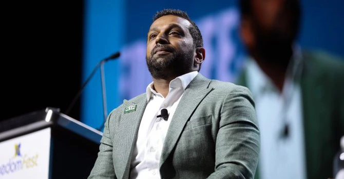 O grupare de hackeri, consideară ca fiind apropiată de Iran, a spart un cont de email aparținând directorului FBI Kash Patel