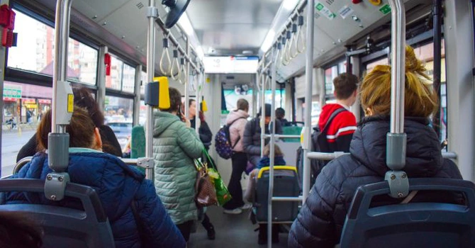 FOTO Încă o linie din Capitală este operată de luni cu autobuze electrice Granton