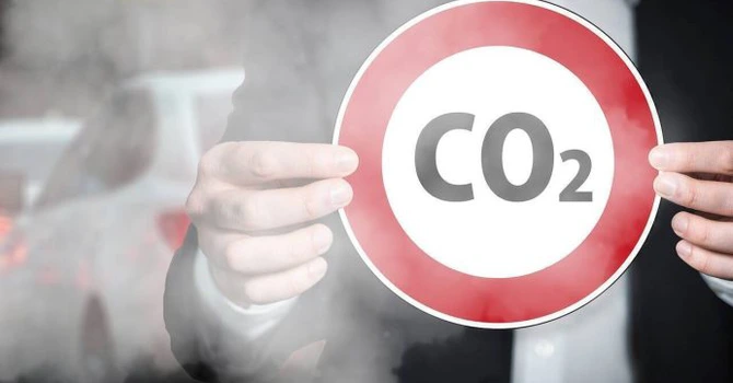 Va scădea sau nu povara taxelor pe carbon în UE? Opt țări se opun