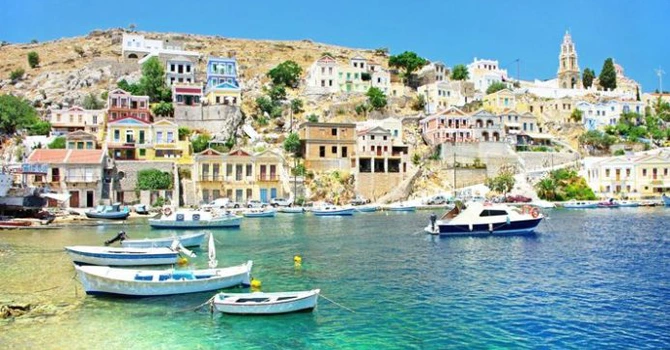 Deutsche Bank – Turismul din Grecia ar putea beneficia de pe urma conflictului din Orientul Mijlociu