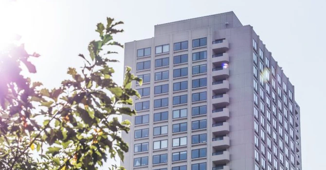 Livrările de locuințe noi în România, la cel mai redus nivel din ultimii 8 ani. Scenariul în care ar putea scădea prețurile