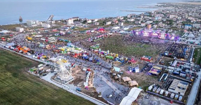 Mesajul lui Selly către proprietarii de pensiuni, după ce a vândut 10.000 de abonamente la NIBIRU: Preț corect pe cameră