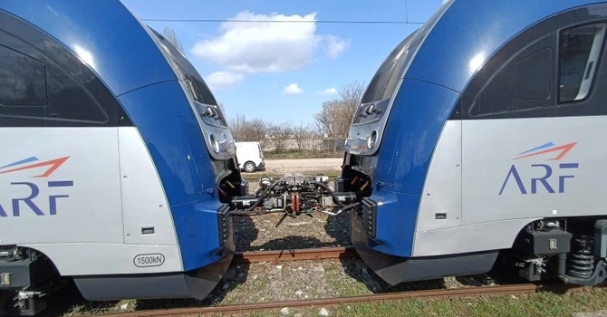Scandalul trenurilor noi, garate la Obor: Fostul șef al ARF spune că polonezii de la PESA nu au livrat ce au promis