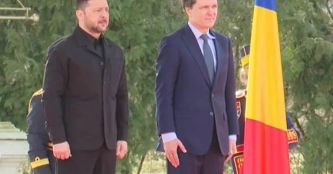 Zelenski, primit cu onoruri militare de şeful statului român, la Palatul Cotroceni
