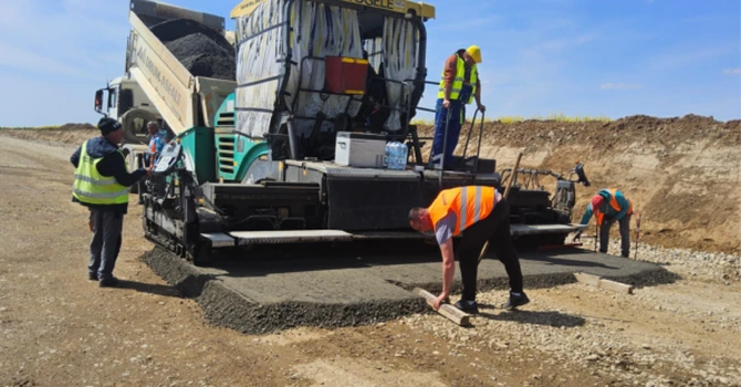 VIDEO Autostrada Transilvania: Stadiul lucrărilor pe lotul Chiribiș – Biharia a ajuns la 42%