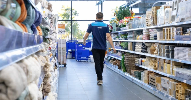 Action a deschis magazinul cu numărul 11 la Ploiești