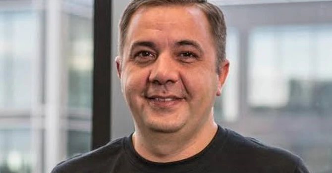 Lovitură pe piața globală: Românul Dragoș Constantinescu, numit director financiar (CFO) al gigantului British American Tobacco