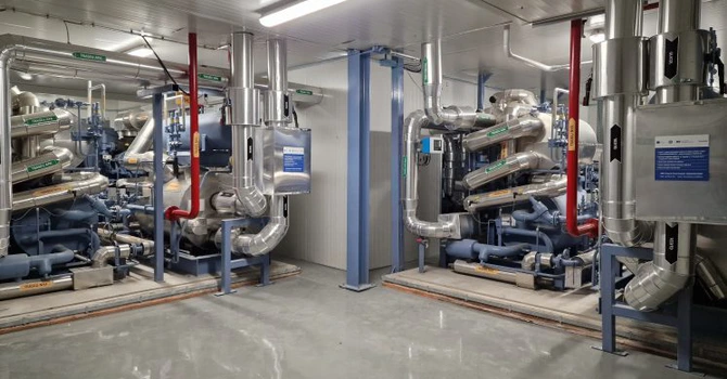 Heineken România a instalat în colaborare cu ENGIE pompe de căldură pentru în fabricile sale din Craiova și Ungheni. O parte din investiție s-a făcut cu bani din PNRR