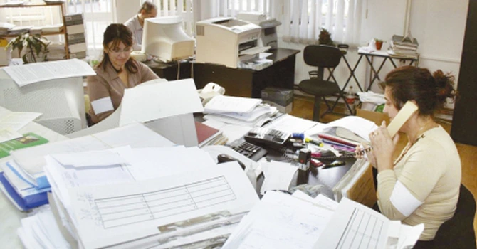 Legea salarizării – Proiectul trebuie adoptat anul acesta. Durata de implementare poate dura câţiva ani, spune ministrul Pîslaru