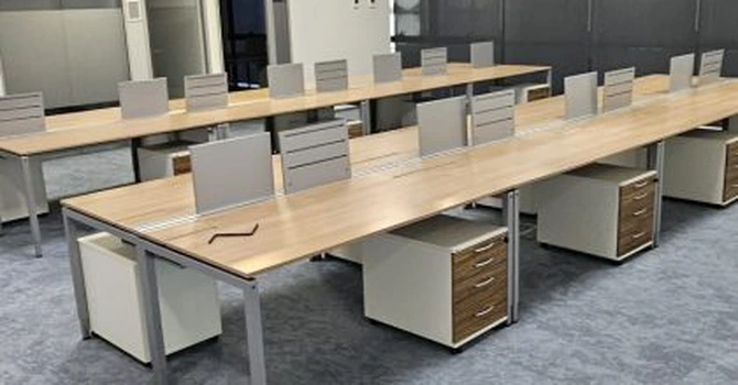 Războiul din Orientul Mijlociu scumpește mobila pentru români