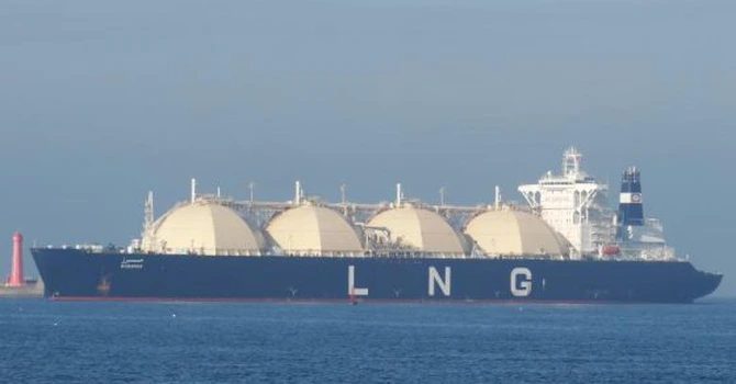 Strâmtoarea Ormuz – Prima navă cu gaz lichefiat a traversat culoarul pentru prima dată de la începutul războiului din Iran