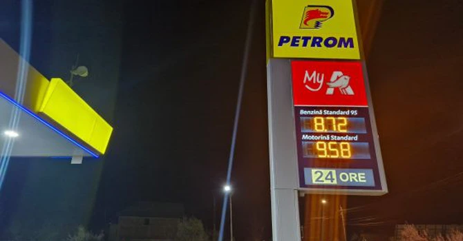 Ieftinire masivă a carburanților azi. Cu cât au scăzut dintr-o dată prețurile la benzină și motorină