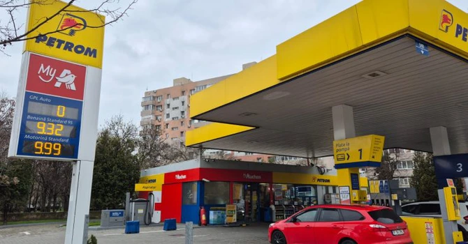 Ieftinire masivă a motorinei în benzinării azi