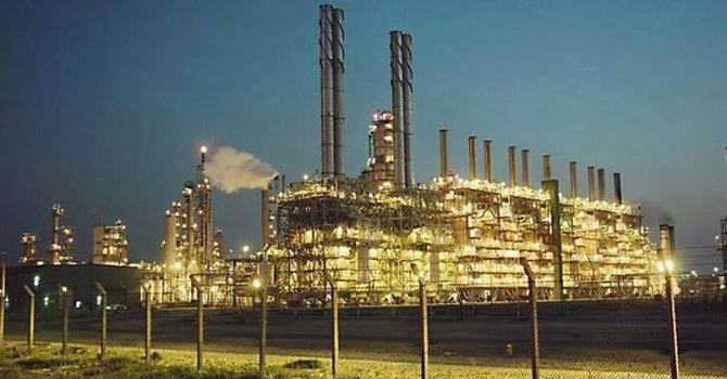 Un complex petrochimic din Arabia Saudită a fost lovit de atacuri cu rachete iraniene – AFP