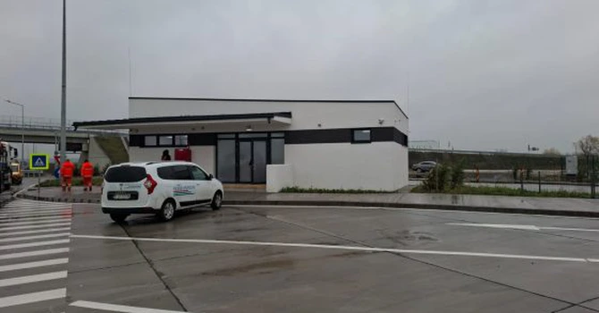 FOTO Drum Expres Craiova – Pitești – DEx12: Azi au fost deschise două noi spații de servicii