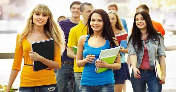 Fetele din România sunt pe locul 1 la Olimpiada Europeană de Matematică EGMO 2026