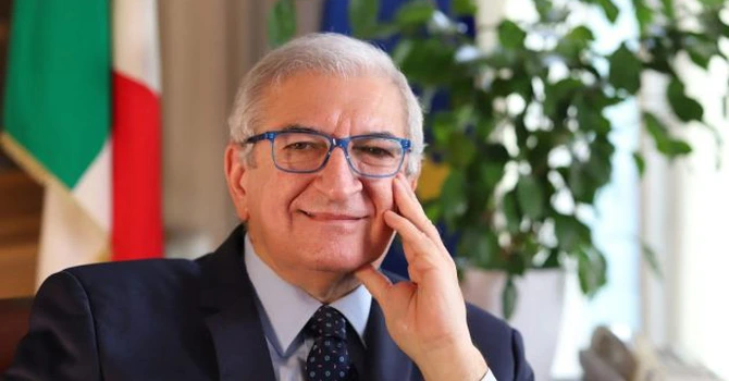 Ministrul italian al Afacerilor Europene Tommaso Foti: UE ar putea îngheța reglementările privind deficitul bugetar în contextul războiului din Orientul Mijlociu