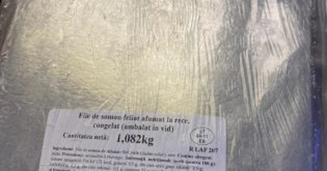 ANSVSA a dat o amendă de 27.000 de lei după un control la British School of Bucharest. Inspectorii au găsit produse expirate și depozitate necorespunzător