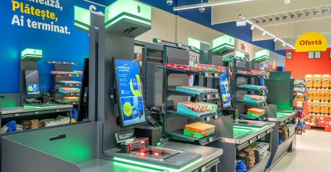 Casele self-check-out generează magazinelor cu 33% mai multe pierderi decât cele cu oameni. Cum îți reduci bonul scanând singur produsele. Studiu