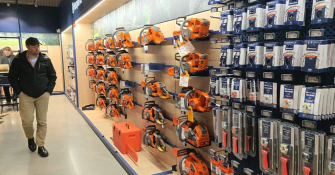Husqvarna va deschide luna aceasta un nou Concept Store la Constanța, în care a investit 1,2 milioane de euro