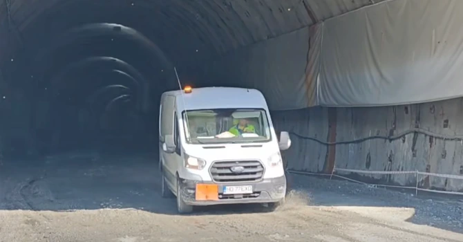 VIDEO Autostrada A1 Sibiu – Pitești: Lucrările continuă la Tunelul Robești și de 1 Mai