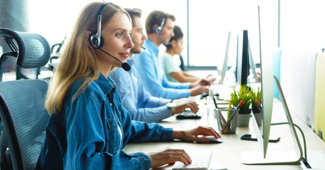 Profitul CGS România, cel mai mare operator de call-centere cu mii de angajați, a coborât la cel mai mic nivel din 2013 încoace. Numărul salariaților s-a redus cu 3% în 2025