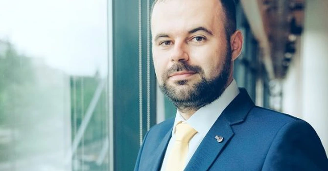 Cristian Popa (BNR): Integrarea reduce incertitudinea, creşte predictibilitatea şi dă companiilor mai multă încredere să investească pe termen lung. Moldova nu este singură, are alături România şi partenerii săi europeni