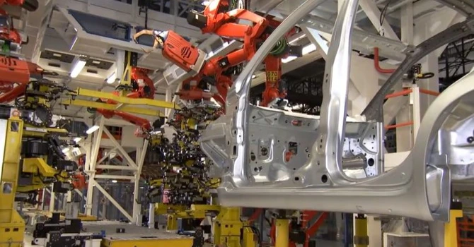 Noi maşini electrice ieftine. Stellantis anunţă noua gamă de e-cars ce vor fi produse într-o uzină Fiat din Italia